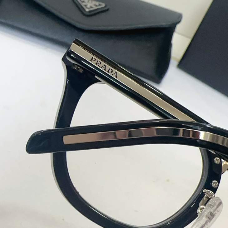 Picture of Prada Sunglasses _SKUfw76770964fw